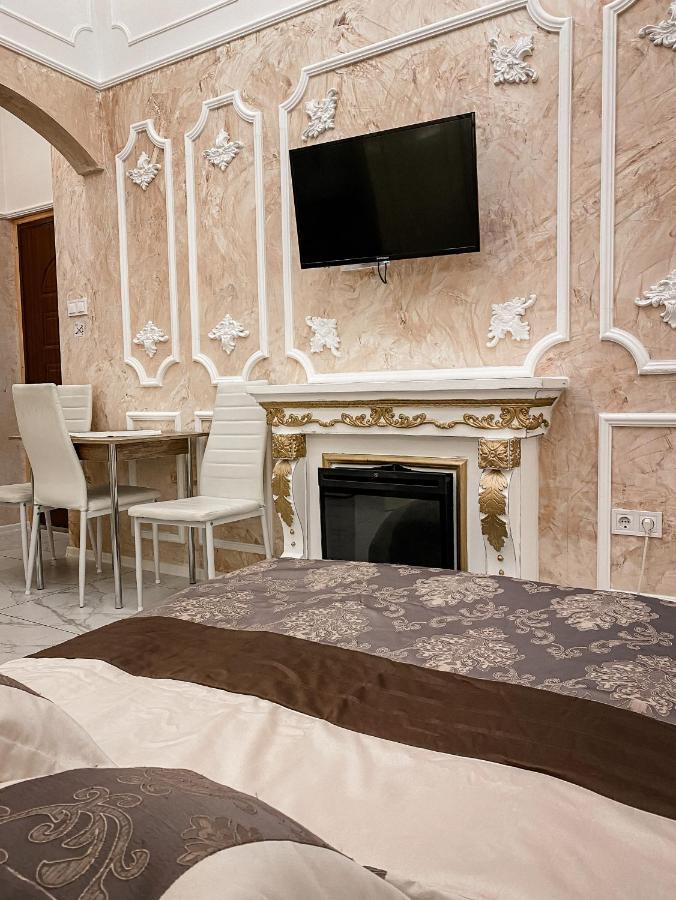 Exclusive Szallashely Szeged Buitenkant foto