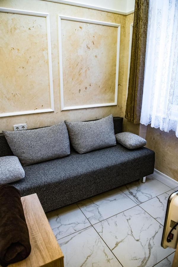 Exclusive Szallashely Szeged Buitenkant foto