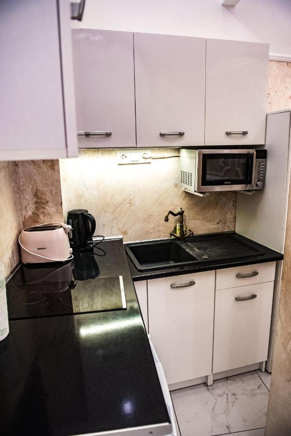 Exclusive Szallashely Szeged Buitenkant foto